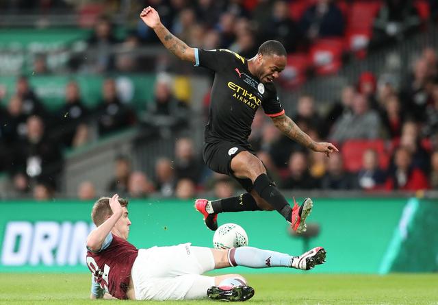 德甲战报：基尼洛斯1射1传，奥格斯堡2-0战胜勒沃库森（德甲：基尼洛斯传射建功，奥格斯堡2-0力克勒沃库森）