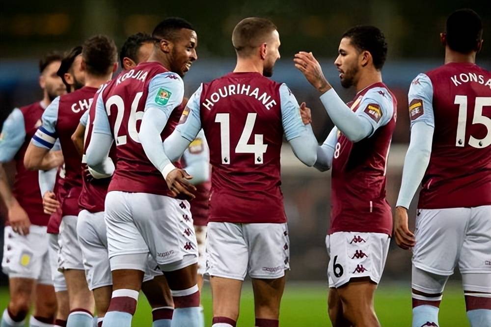 告别林皇！从被骂退役球员到联赛MVP，林加德在首尔FC的辉煌两年与未来挑战（送别林皇：从被指退役边缘到联赛MVP，林加德在首尔FC的两年高光与前路挑战）