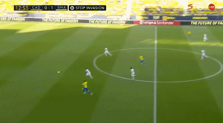 里程碑，青岛西海岸球员宋浩宇俱乐部生涯出战100场比赛（青岛西海岸宋浩宇达成俱乐部百场里程碑）