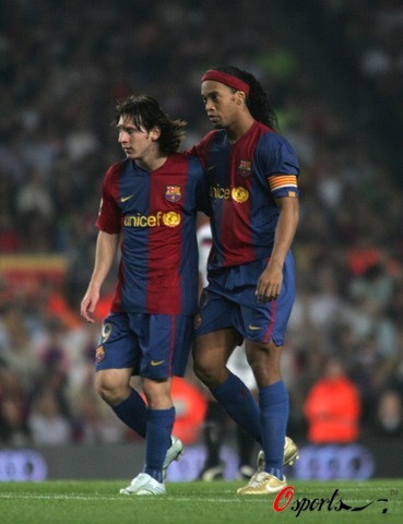 德天空：因伤未达出场时间标准，蓝军有权提前召回安塞尔米诺（德天空：安塞尔米诺因伤出场未达标，切尔西可提前召回）