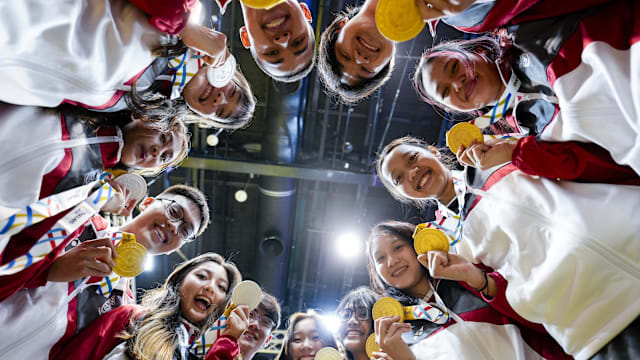 姆希塔良：你拼了85分钟，却因那种点球而失利实在是莫名其妙（姆希塔良：鏖战85分钟却因争议点球告负，令人费解）