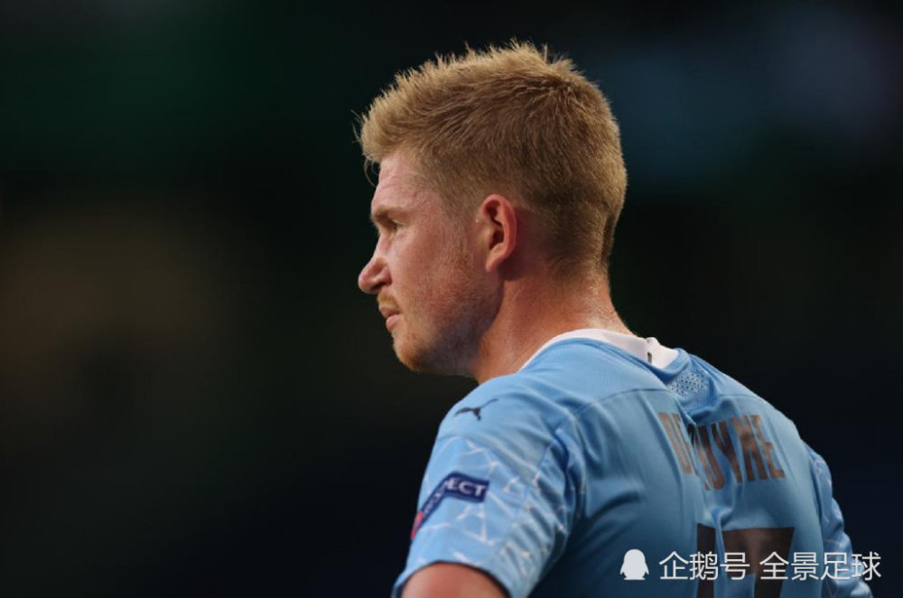 有望首发！曝萨拉赫与斯洛特关系缓和 他将回归利物浦阵容（萨拉赫与斯洛特关系回暖，或将首发回归利物浦阵容）