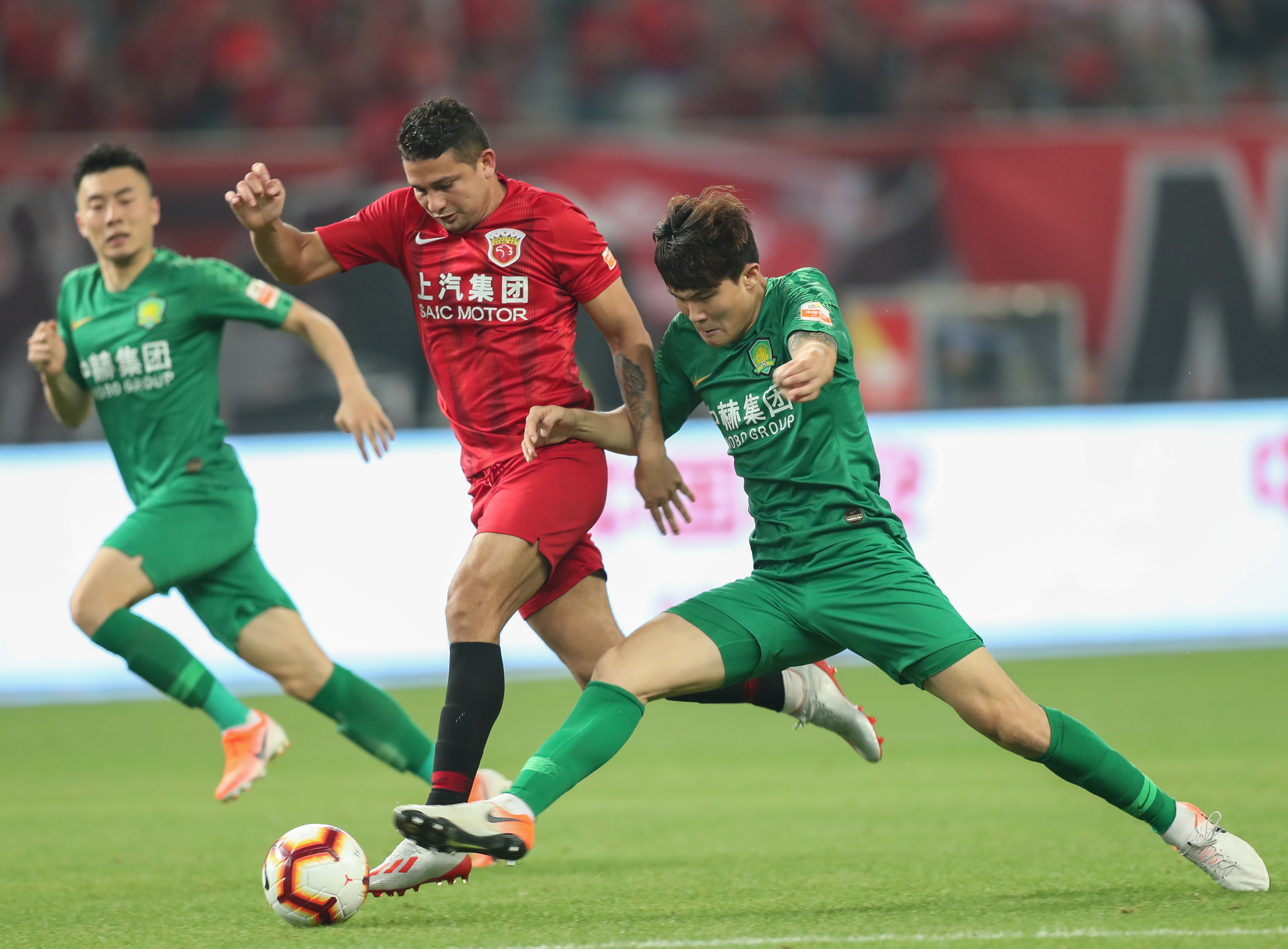 罗马诺：如果无法签下卢克曼国米可能考虑桑乔，但目前没接触（罗马诺：卢克曼若无望，国米考虑桑乔，现阶段尚未接触）