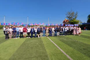 张外龙：向余望是中国足球未来的重要资源，我曾帮他重建信心（张外龙：向余望是中国足球的宝贵财富，我曾助其找回自信）