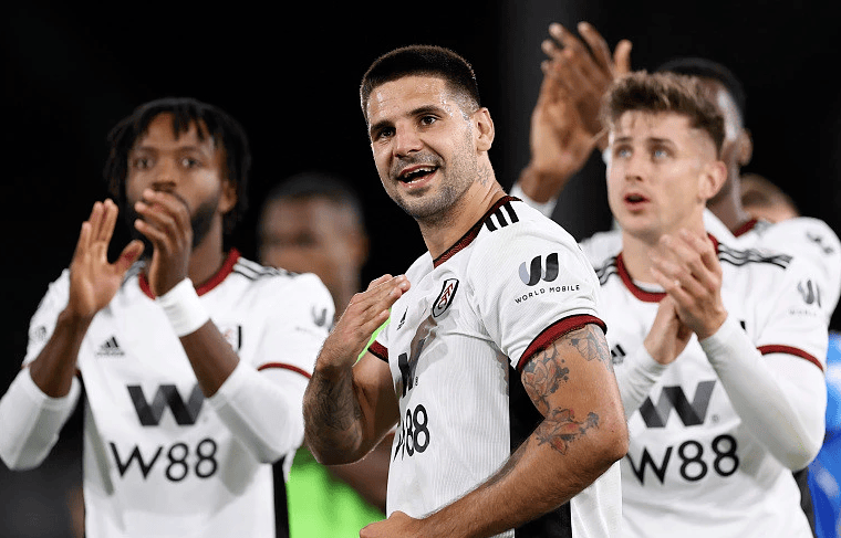 邮报：红军签伊萨克将创英国转会费纪录，但要纽卡签下替代者（英媒：利物浦若引进伊萨克将刷新英国转会费纪录，前提是纽卡先敲定替身）