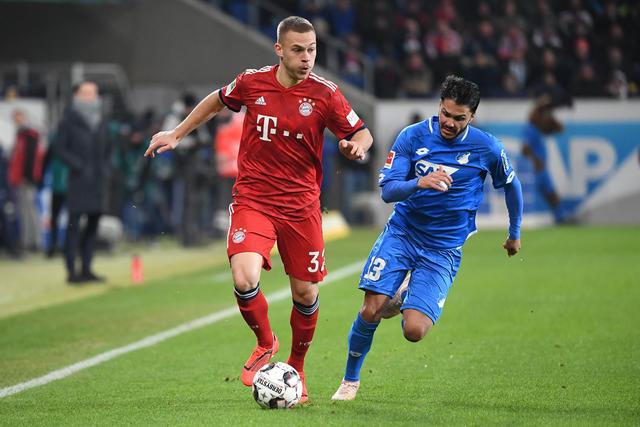 全市场：尤文与那不勒斯对格雷茨卡有意，正关注其续约情况（全市场：尤文与那不勒斯有意格雷茨卡，正密切关注其续约进展）