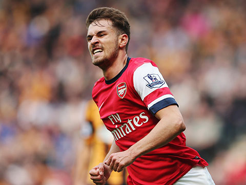 意媒：邓弗里斯的经纪人已换为巴拉特，为转会英超豪门做准备（意媒：邓弗里斯已更换经纪人巴拉特，或为转投英超豪门铺路）