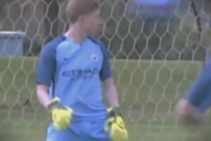 69球，希克追平贝尔巴托夫并列成为勒沃库森德甲外援第一射手（希克第69球追平贝尔巴托夫，并列勒沃库森德甲外援射手王）